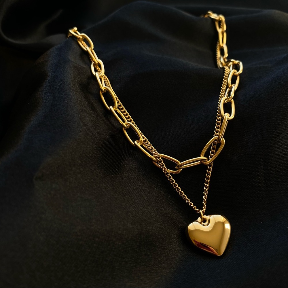 Heart Layered Chain Necklace - Picture 3 of 7
